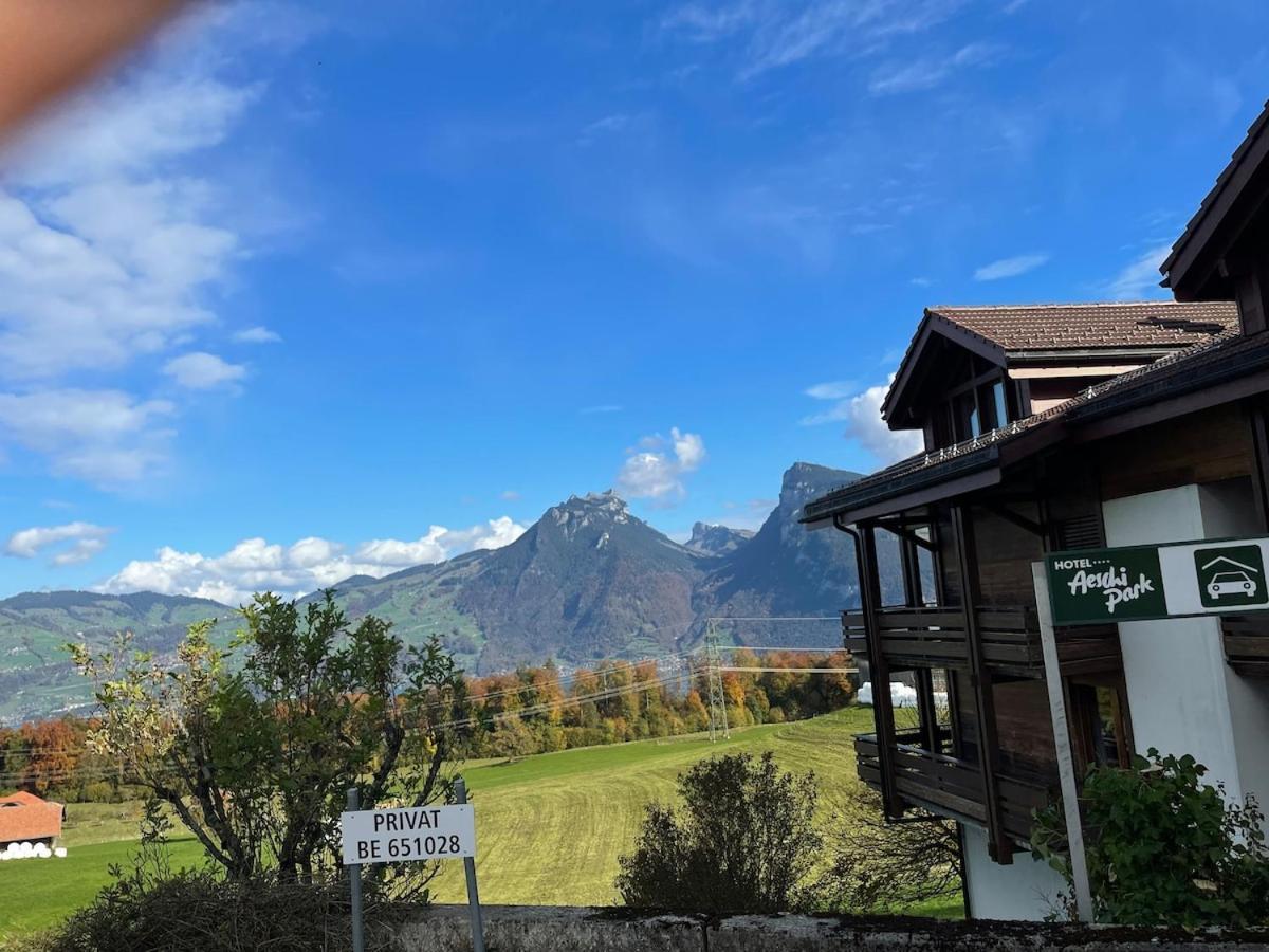 Unterkunft Mit Alpenblick Aeschi Bei Spiez Exterior photo